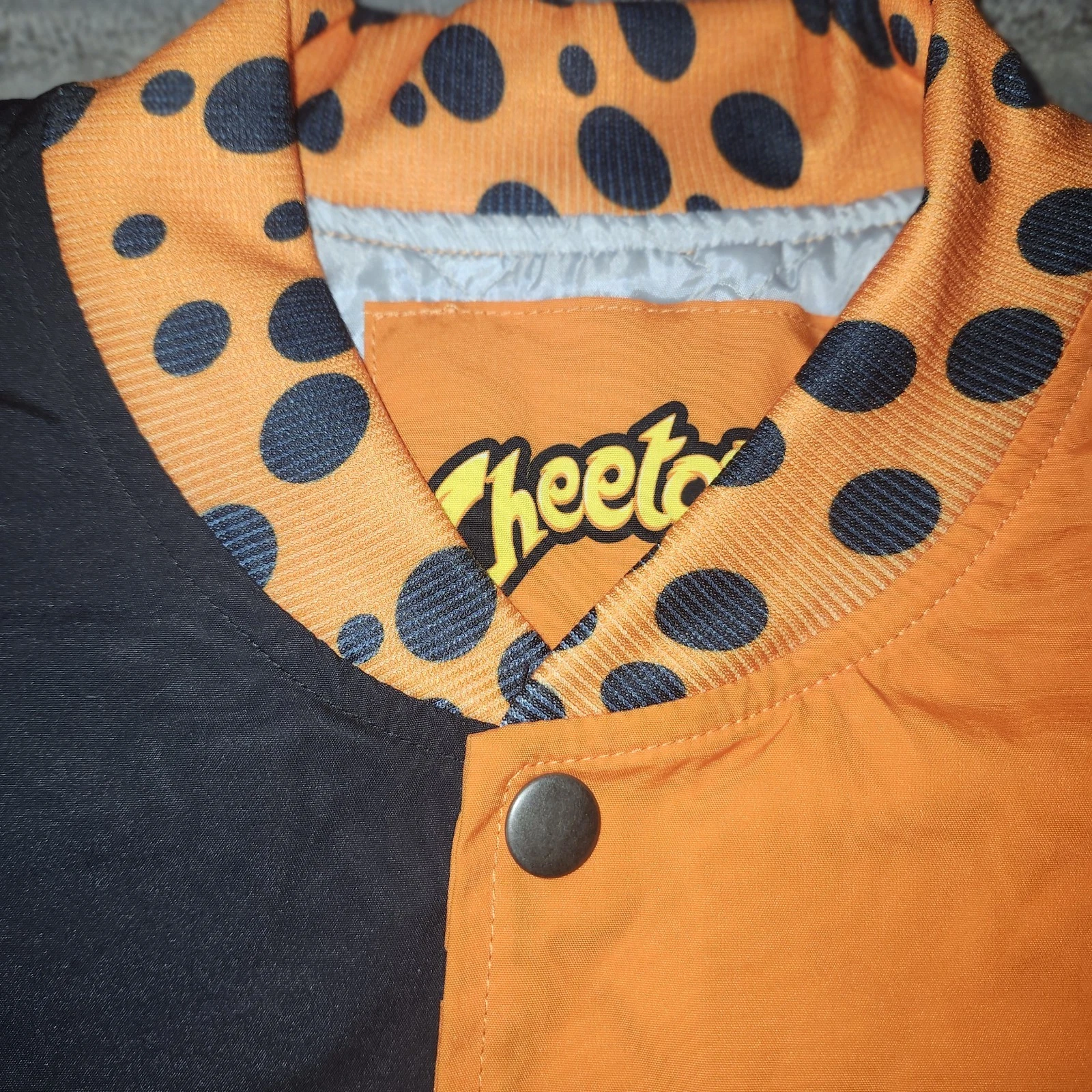 Cheetos Untouchable Cheesy Swag Bomber Jacket Size Large Unisex 2024 NIP image 3