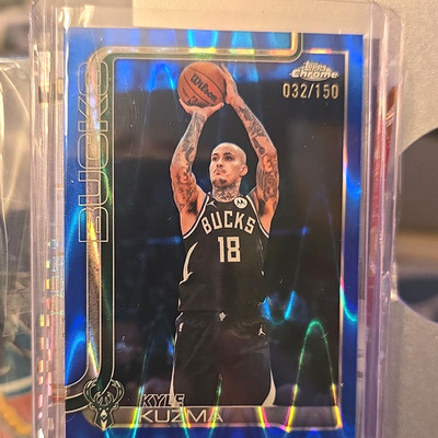 Topps 2026 Topps Chrome Kyle Kuzma Milwaukee Bucks #113 032/150