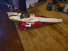 LEGO Star Wars: Jedi Starfighter (7143) 2002 - Missing Lightsaber