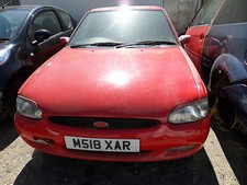 BREAKING FORD ESCORT MK6 5DR