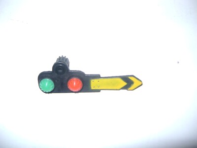 Lionel 151-11 Semaphore Arm w/red & green lens