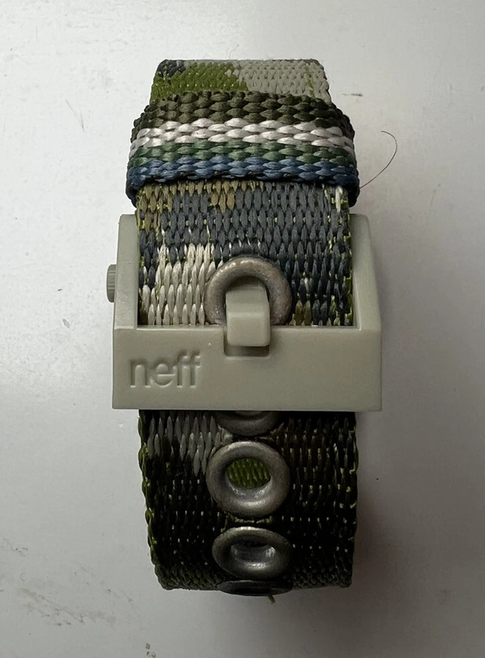 NEW NEFF WRISTWATCH WATCH DIGI DAILY WOVEN NF0209 CAMO UNISEX - Image 3 of 4