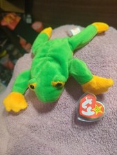Ty Beanie Baby Smoochy The Frog PVC Pellets With Tag Protector