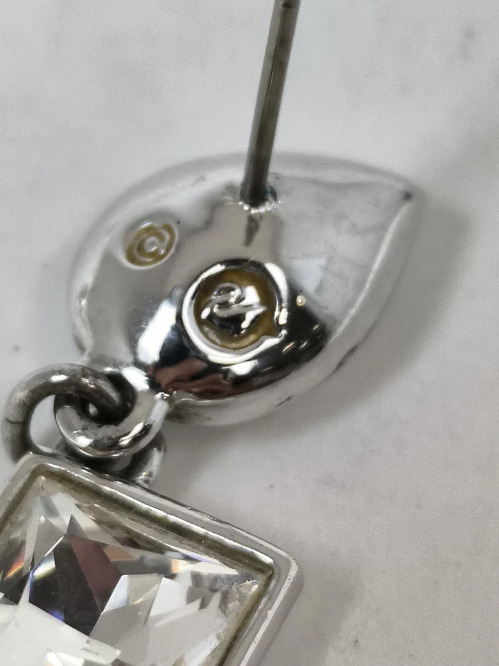 SWAROVSKI Orecchino a pendente Donna Orecchino argento stile casual - Immagine 4 di 4