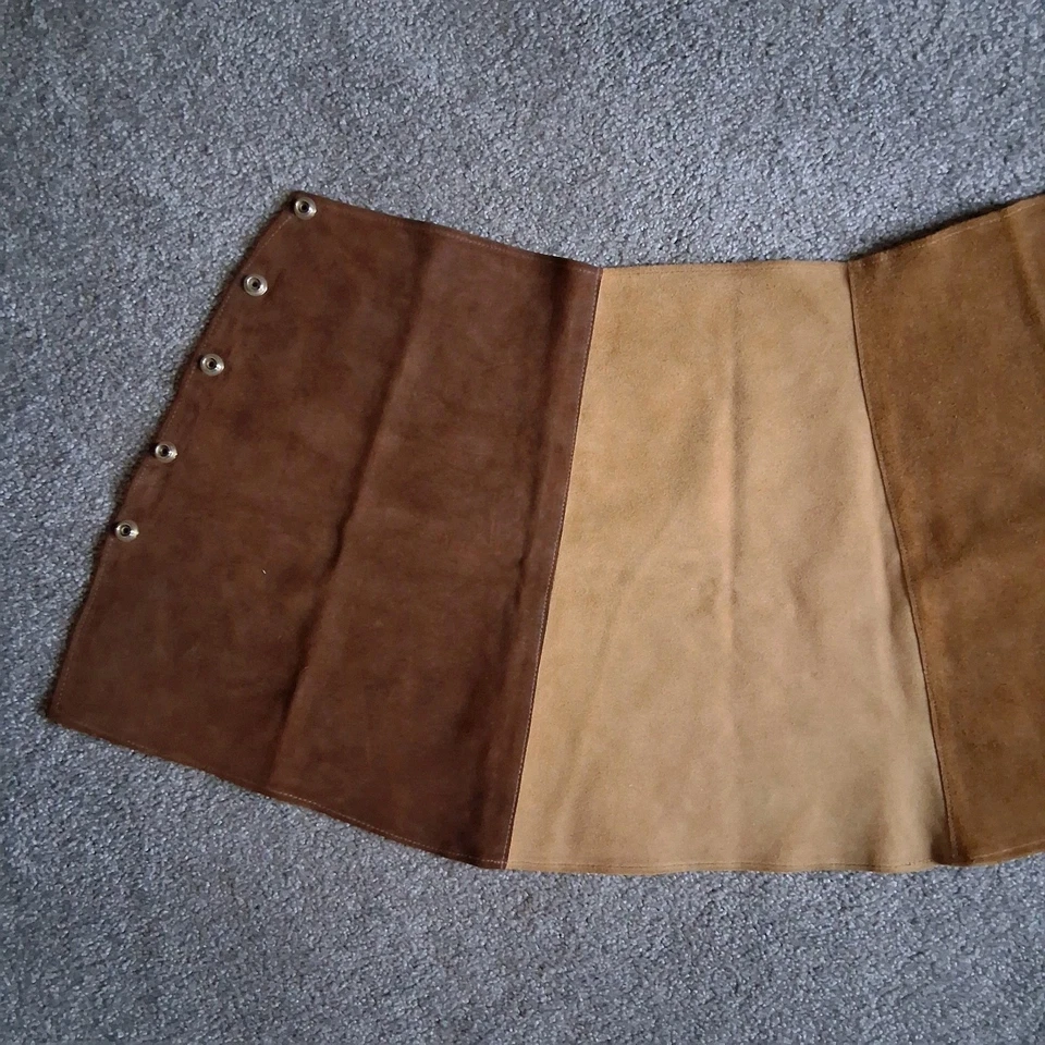 F.I. Huntington Cali 9 VTG 1960s/70s Patchwork Suede Mini Skirt Button Up Detail - Image 3 of 4