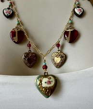 Collana con ciondolo vintage Lucy Issacs