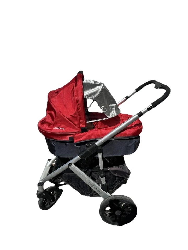 Cochecito/moisés/asiento para niños pequeños UPPAbaby Vista en perfecto estado Foto 3 de 4
