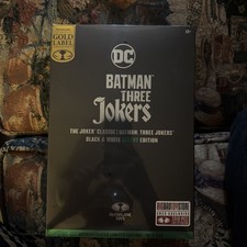 McFarlane - Batman  Three Jokers Accent Gold Label Exclusive - NEW