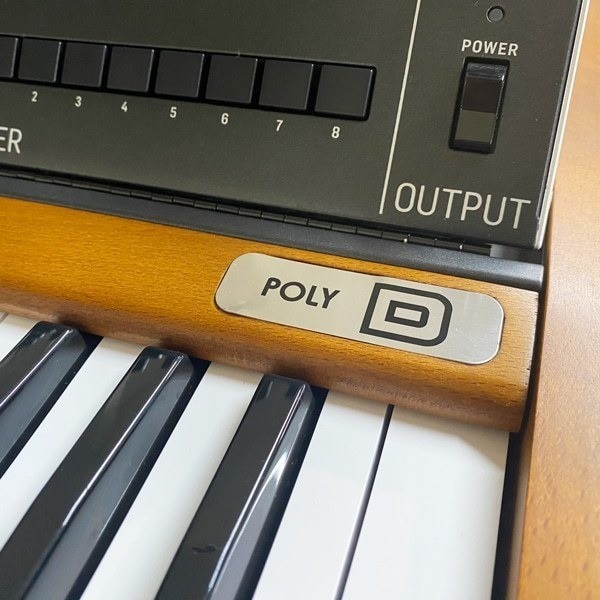 Behringer Poly D Analog 4-voice Polyphonic Synthesizer with 37