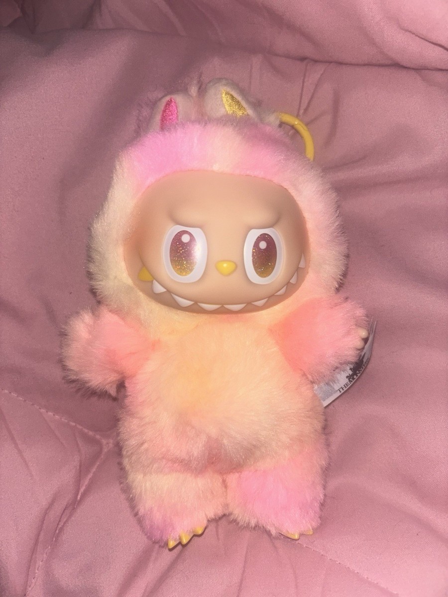 2025 Pop Mart THE MONSTERS Big into Energy V3 ~ LOYALTY
