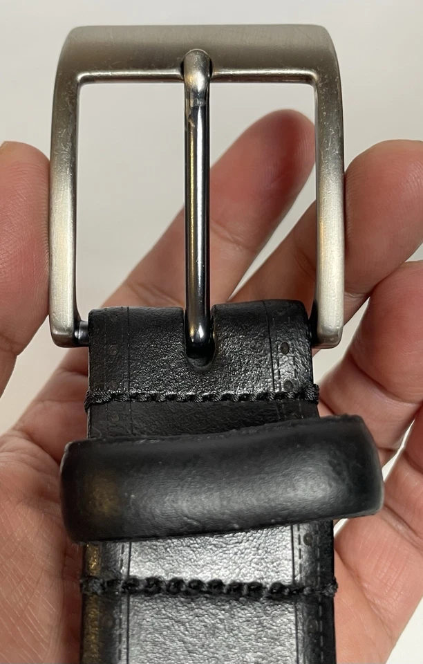 Cinturón de vestir Joseph Abboud para hombre talla 42 cuero negro diseño punta de ala hebilla plateada Foto 3 de 4