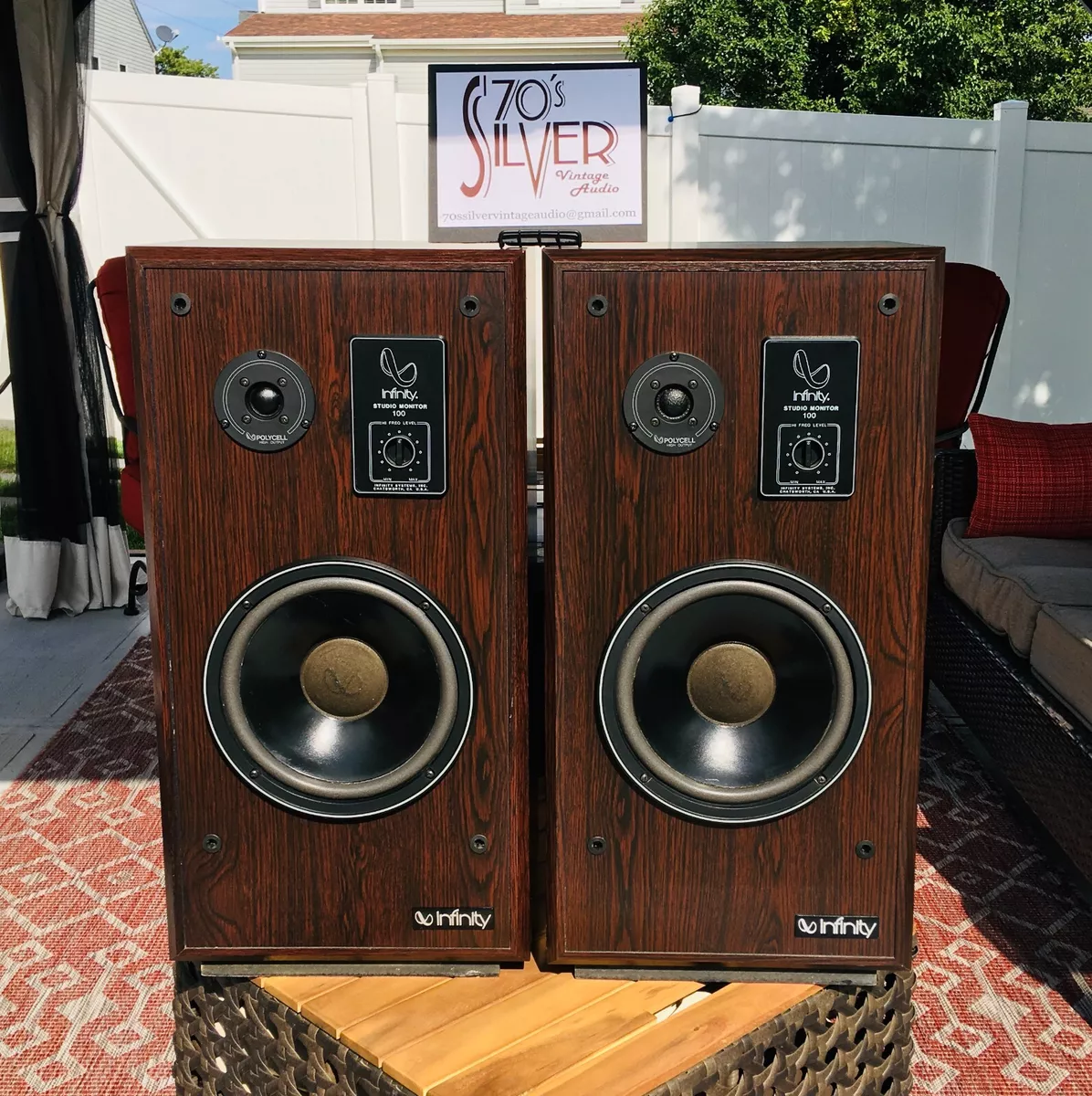 Infinity SM 100 Studio Monitor speakers Tested Working. Woofers re foamed