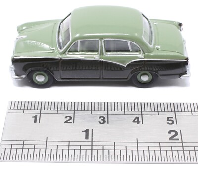 Oxford Diecast 1/76 1956 Morris Oxford III - Sage Green Oxford Diecast 1/76 1956 Morris Oxford III - Sage Green