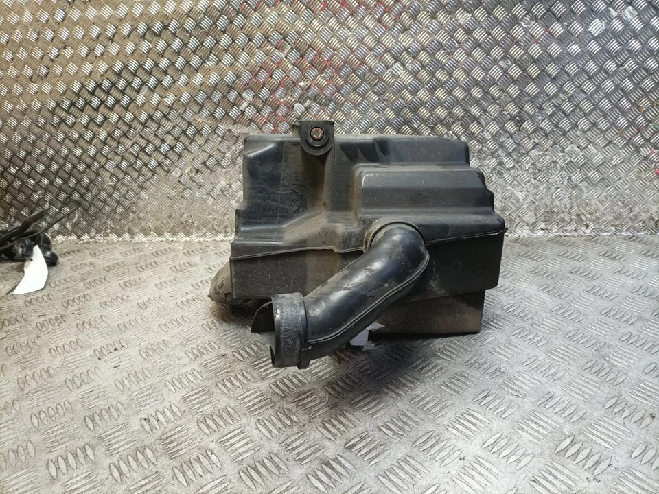 CAJA FILTRO AIRE FORD FOCUS C-MAX 2004-2007 1.8 4M51-9F763-EA - Imagen 2 de 4