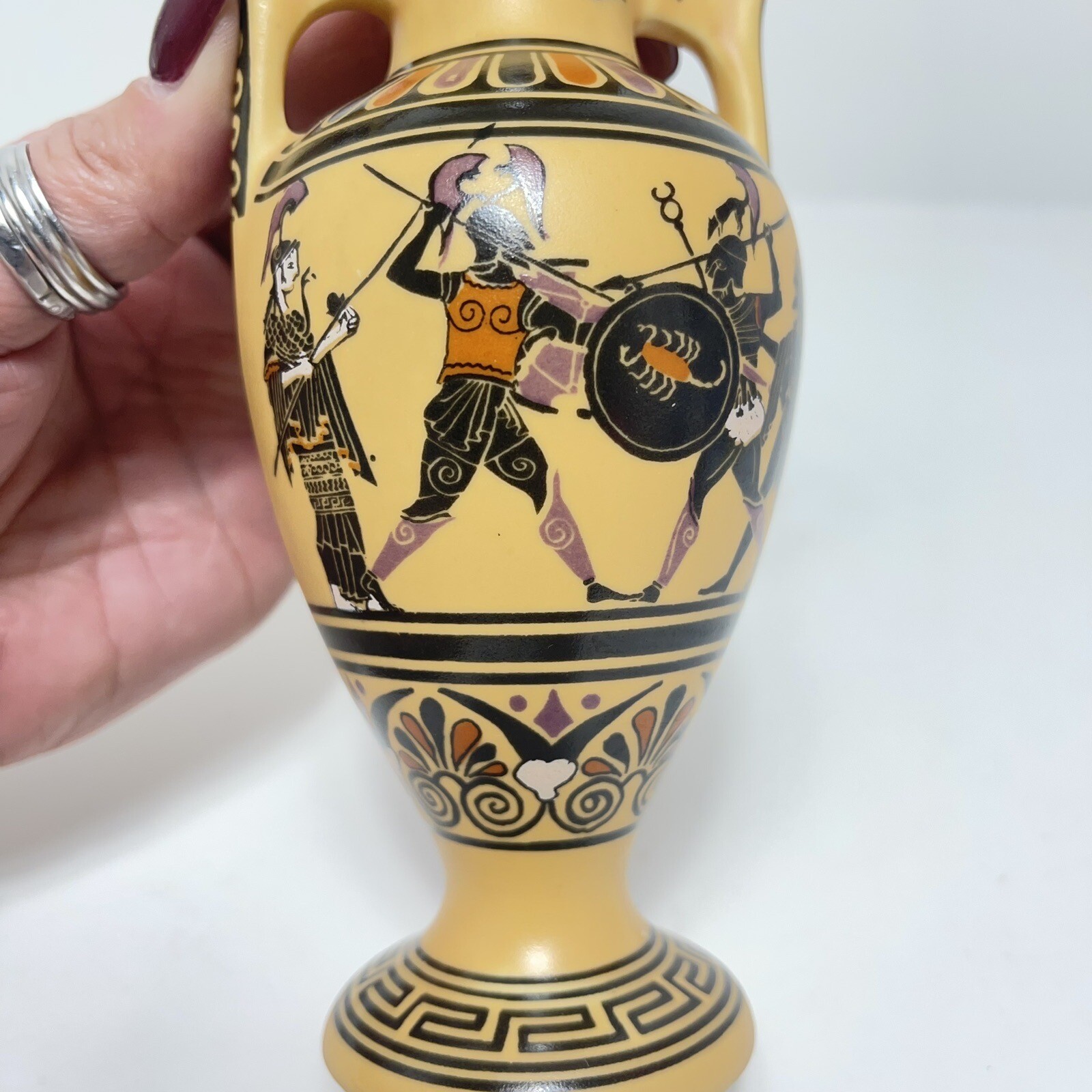 D. Vassilopoulos Greek Greece Battle Vase Replica Reproduction 7.5