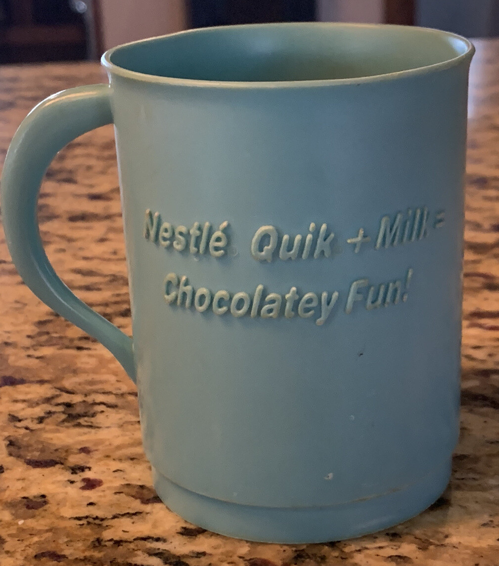 Vintage NESTLE Nesquik Bunny Blue Plastic Cup With Handle 90s