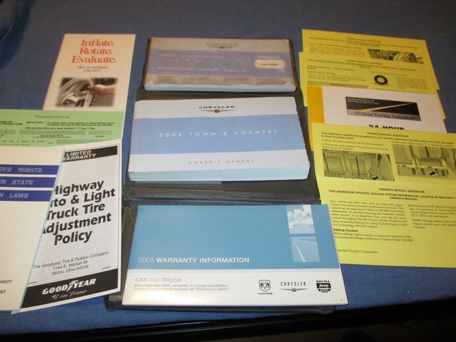 2005 CHRYSLER TOWN & COUNTRY TC OWNERS MANUAL SET W/ CASE | eBay