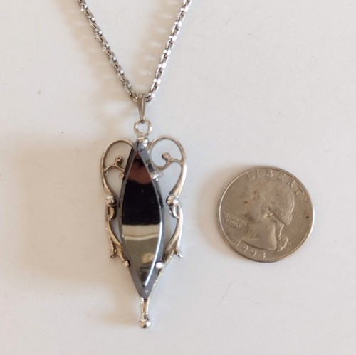 Vtg Whiting & Davis Marquis Shaped Shiny Black Gray Pendant Necklace Earring Set - Picture 11 of 12