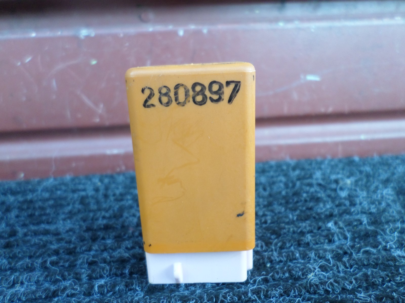 1997 98 VOLVO S90 SEDAN REAR DEFROST RELAY OEM eBay