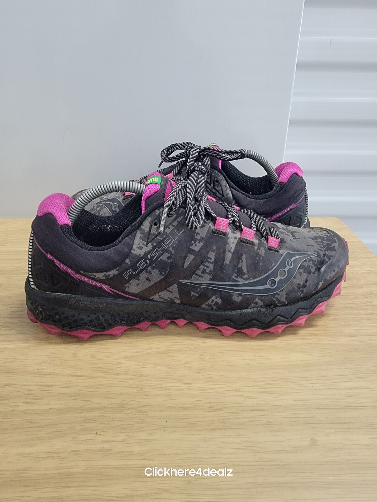 Saucony Peregrine 7 Runshield Black Pink Women's Trail Hiking Shoes Size 12
