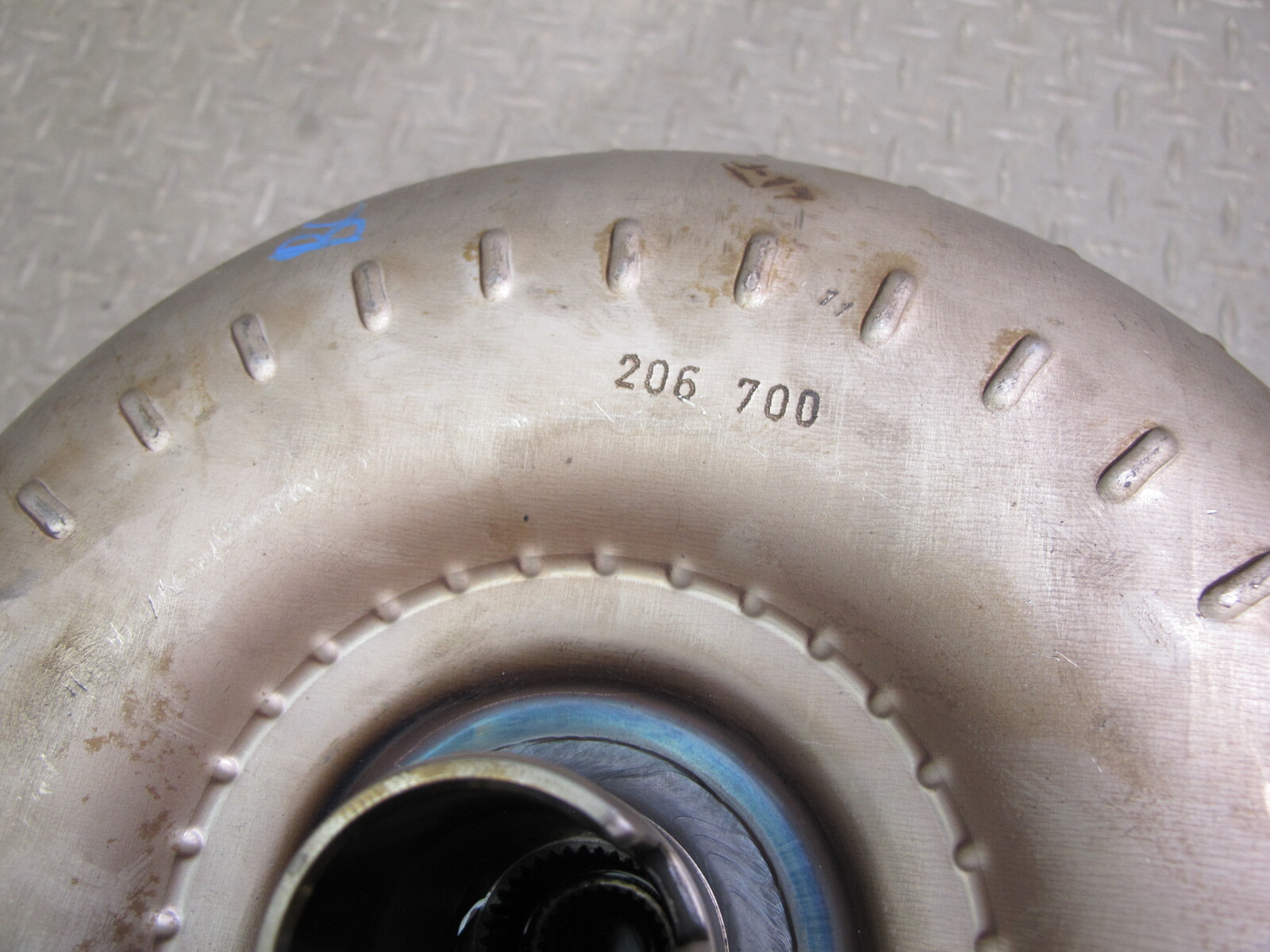 03-10 BENTLEY CONTINENTAL 6HP-26 A/T AUTOMATIC TRANSMISSION TORQUE CONVERTER 37K