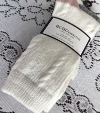 Women  s BCBGenration Crew Socks Shoe Size 4-10 - 2 Pairs Ivory/Gray New Soft