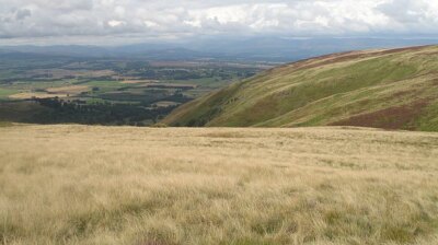 Photo 6x4 Western slopes of Eastbow Hill Glen Eagles The plateau gives wa c2008