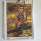 Signature Rookies 1994 Gold Standard HOF Autographs Bob Pettit #HOF19 /2500