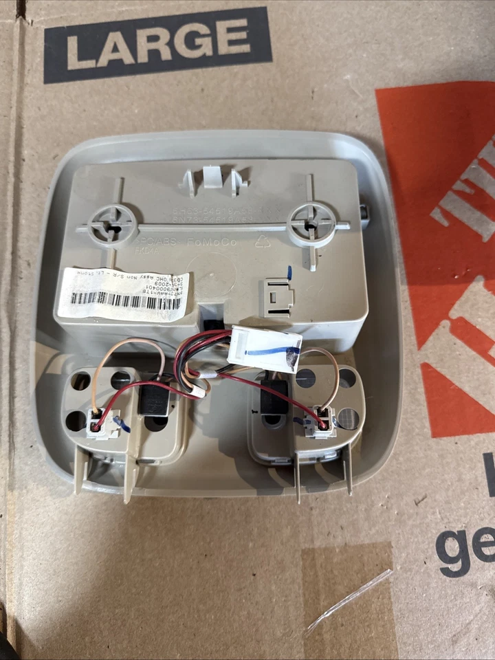 06-12 OEM Ford Fusion Milan Overhead Storage Console Map Dome Light Tan - Image 2 of 3