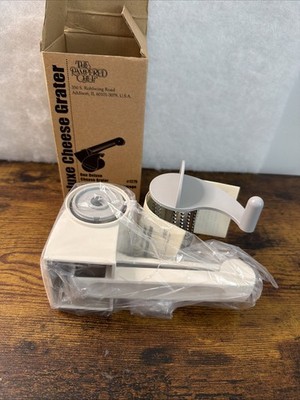 Pampered Chef Deluxe Rotary Cheese Grater #1275 w/Box NEW
