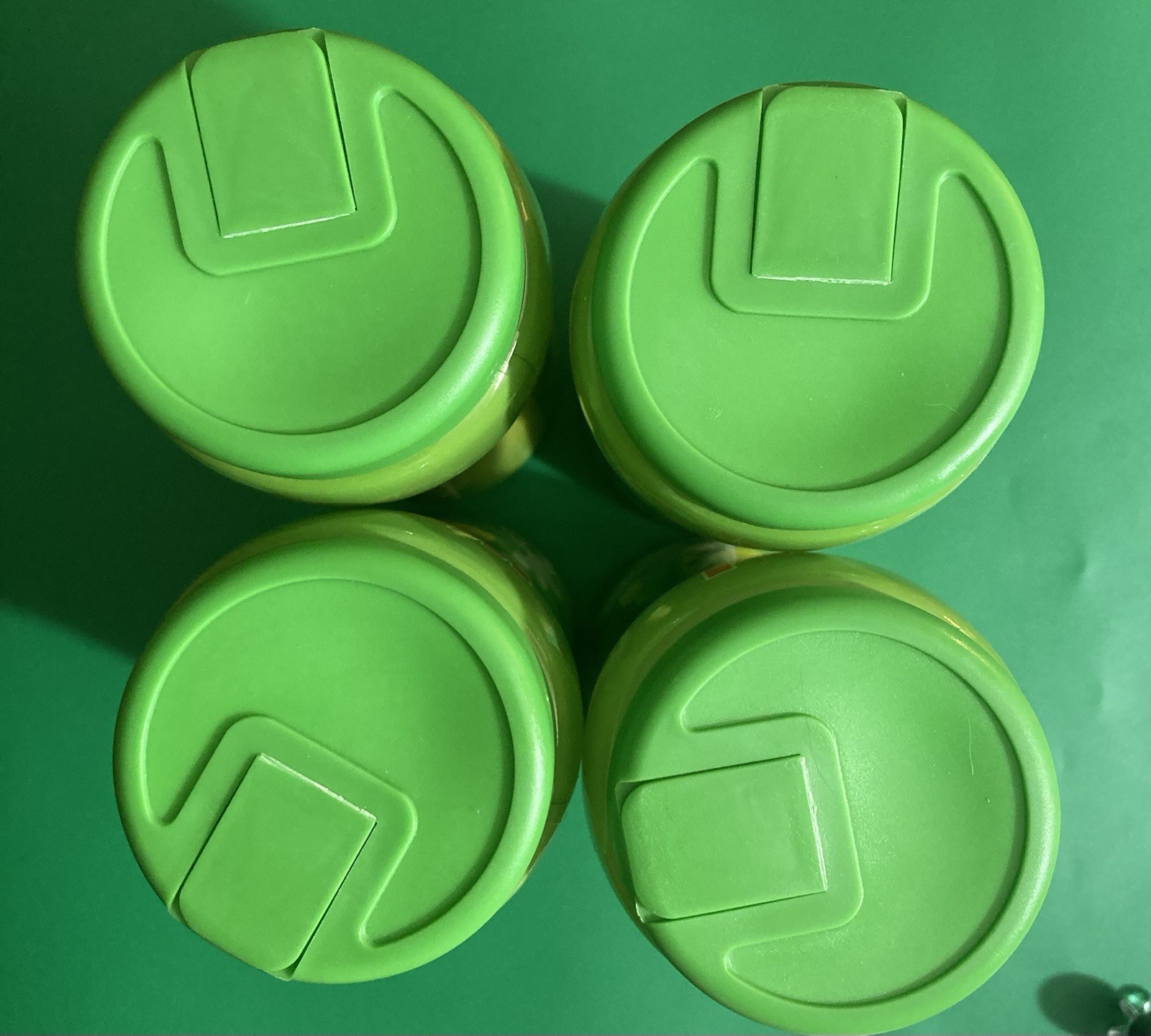 Lot of 4 In Wash Scent Booster Mountain Breeze Laundry Crystals Safe on Colors