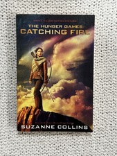 Catching Fire: (Hunger Games, Book Two) by Suzanne Collins (Trade Paperback)