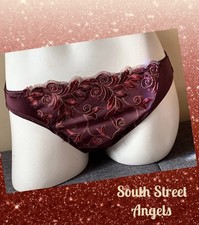 VINTAGE SOMA  MERLOT / CABERNET SENSUOUS LACE BIKINI BRIEF PANTIES   MEDIUM