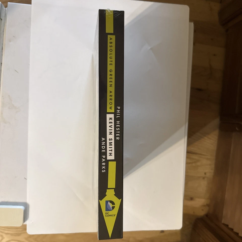 绝对绿箭精装凯文·史密斯(DC漫画)全新 — 第 4/4 张图片