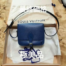 LOUIS VUITTON Cles M52245 Shoulder