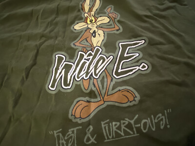 vtg 1998 WB studio store green Wile E coyote t shirt fast & furry-ous furious