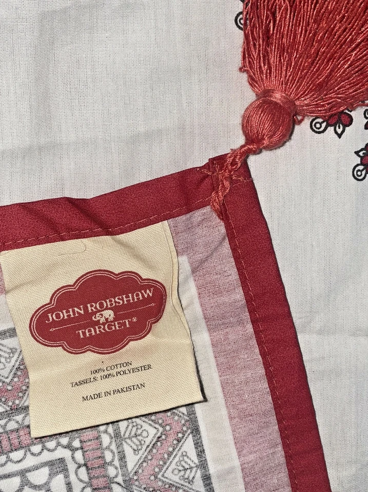 Tapiz o mantel de mesa con borlas estampado indio John Robshaw 59"x56" Foto 4 de 4