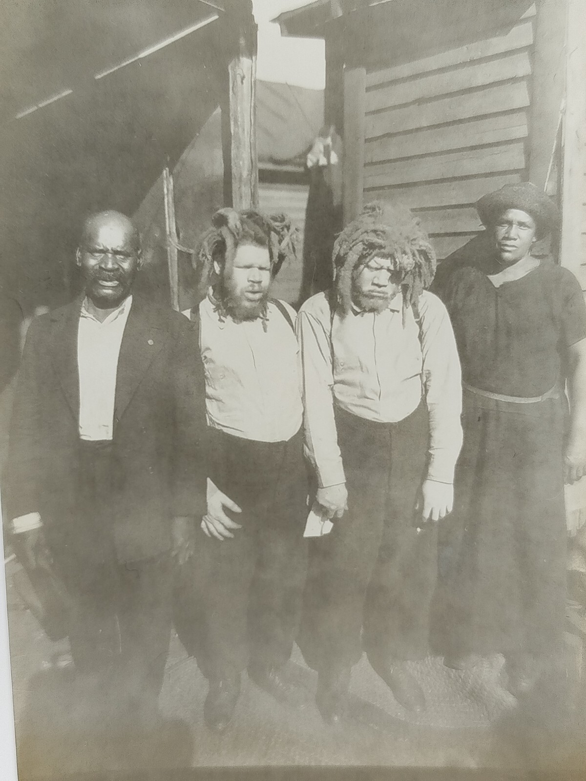 VINTAGE - PHOTO - CIRCUS SHOW - HORROR - FREAK