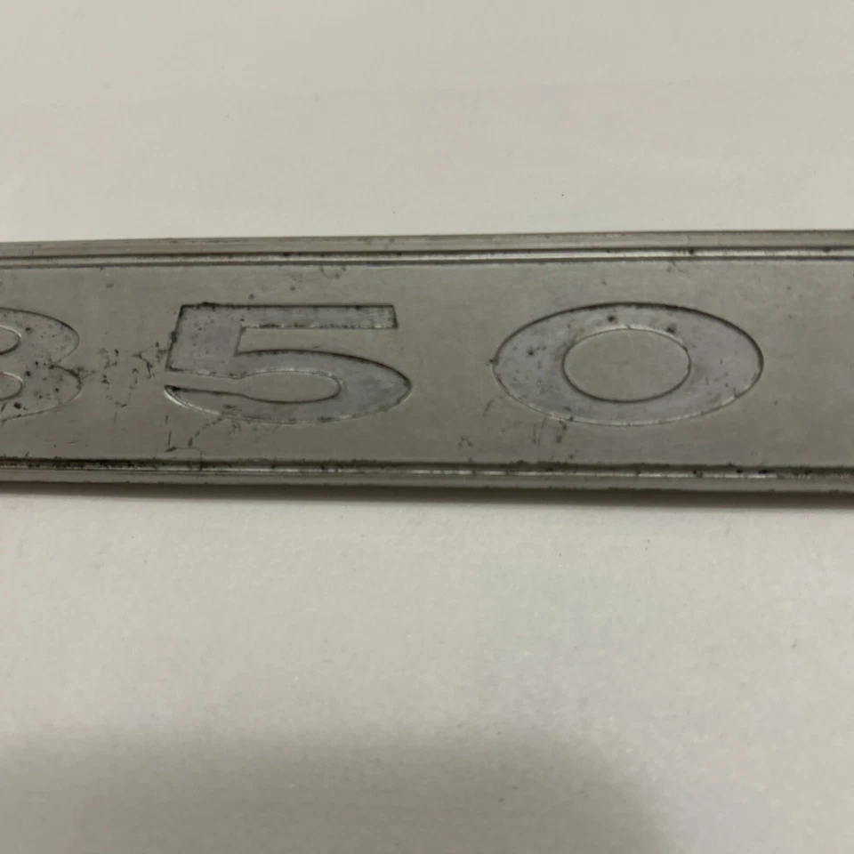 路虎 3500S 金属后备箱徽章 70 年代 — 第 3/4 张图片