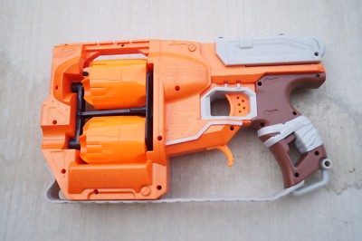 NERF Zombie Strike FlipFury Flip Fury Blaster Dart Gun Nerf ELITE