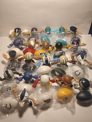 NFL Football Rush Zone McDonalds 2013 Lot Of 21 Figures w/ 21 Footballs
