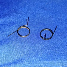 ECHO - THROTTLE LOCK SPRING  LOT OF:2 - PART# 17801352630 - Open box