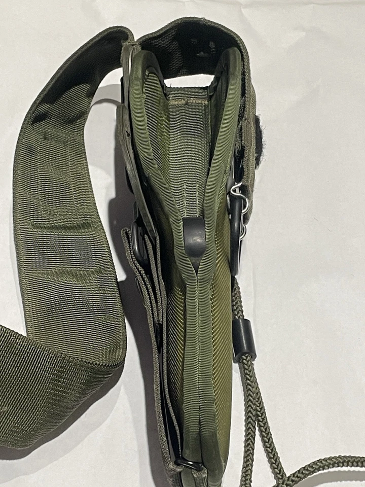 Funda militar universal Bianchi para diestros UM84 / 92 Beretta 92FS Arnés Foto 2 de 4