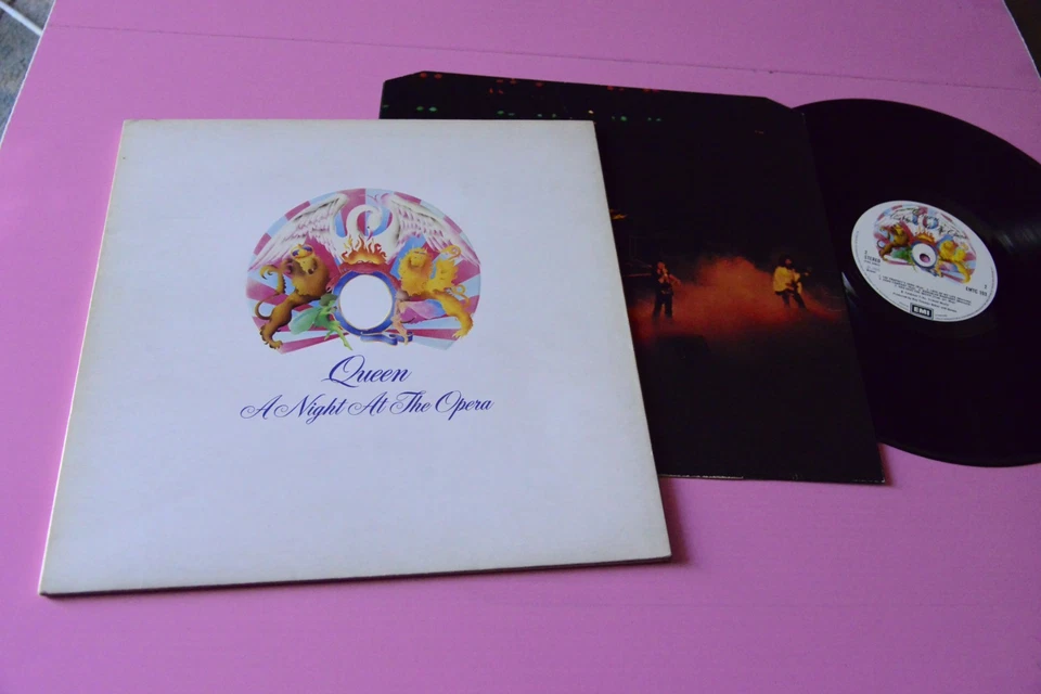 Queen A Night at the Opera · Lp · 1975, foto 1 di 2