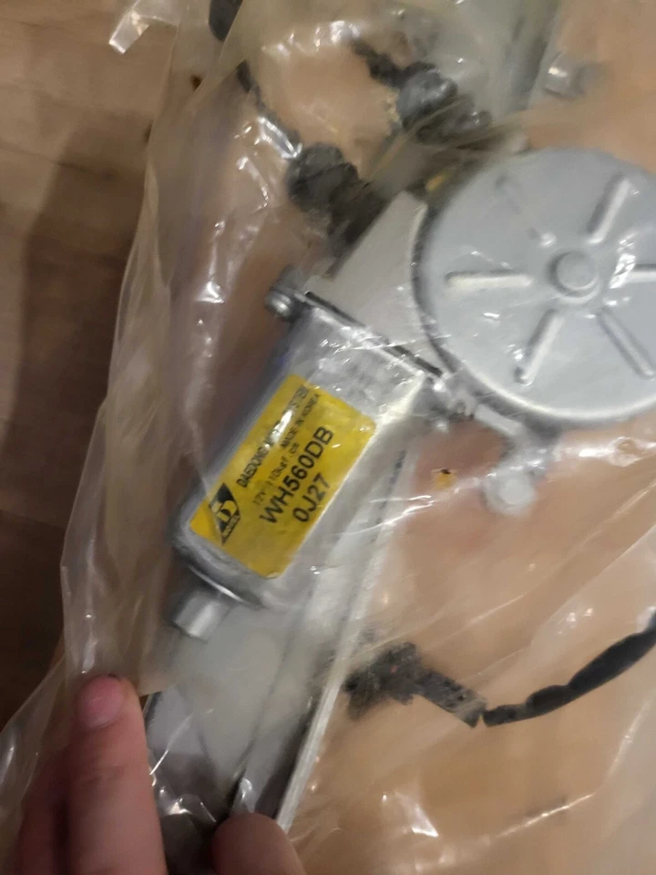 ⭐正品⭐窗户调节器后 LH 0K07773560B 适用于起亚 Sportage 2001 - 2002 — 第 4/4 张图片