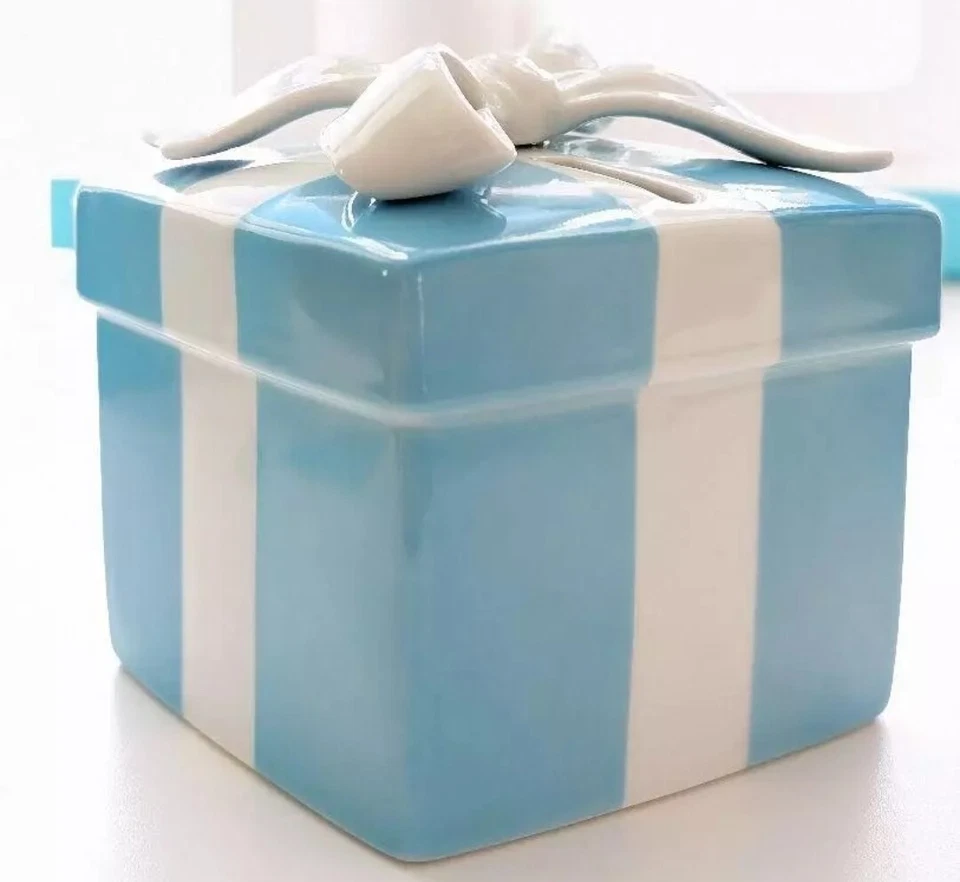 Tiffany & Co. Piggy Bank Blue Porcelain Box Rare! - Image 3 of 4