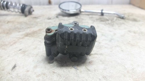 08 Piaggio Vespa Granturismo 200 Scooter Front Brake Caliper - Picture 6 of 6