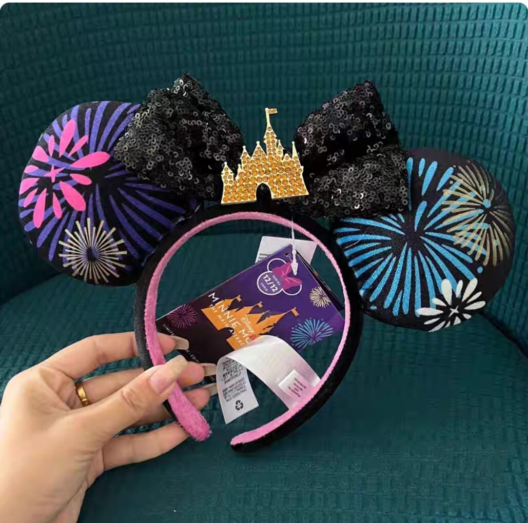 Disney. Parks Fireworks Ears Minnie Main Attraction Castle  display picture 1