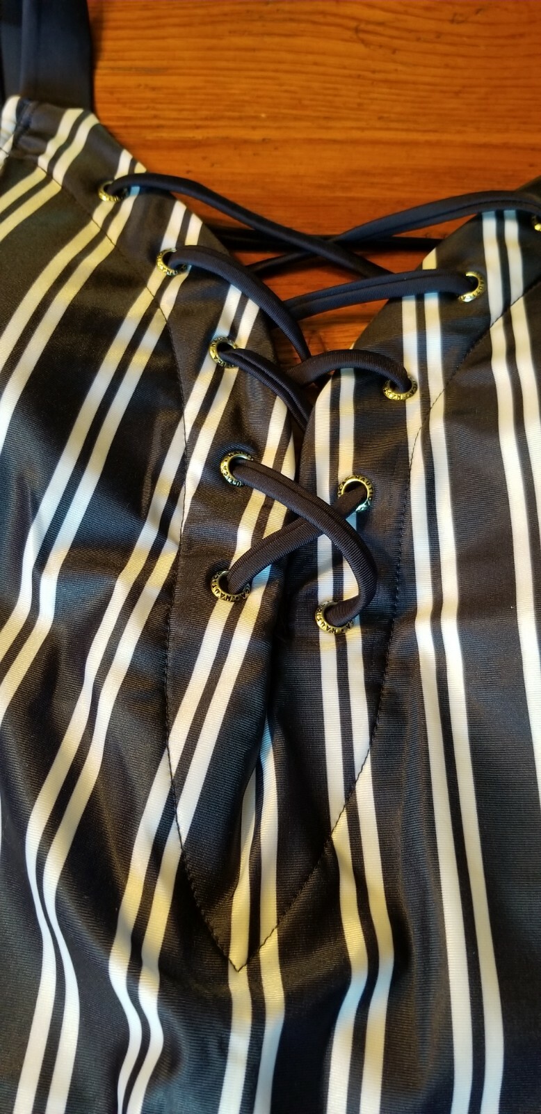 Picture 4 of 11