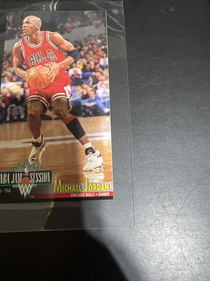 1993-94 Fleer NBA Jam Sessions #33 MICHAEL JORDAN CHICAGO BULLS  THE LAST DANCE  - Image 4 of 4